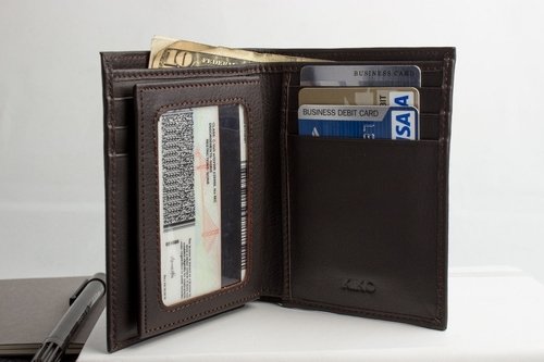 Slimfold Passcase Wallet - Image 3